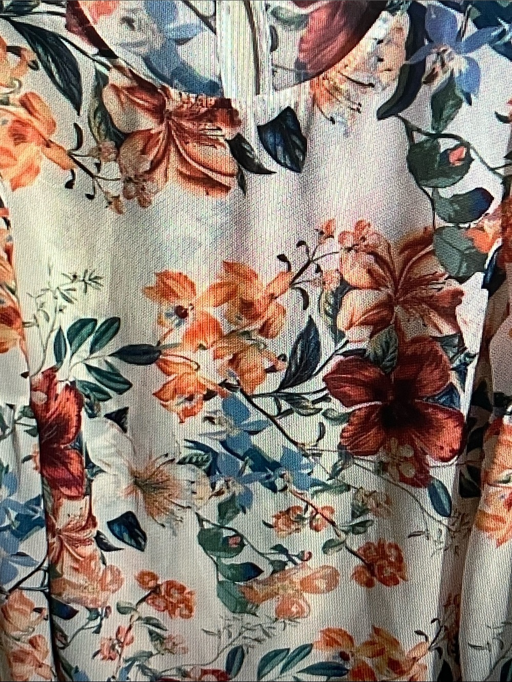 Floral Print V-Neck Women's Top in Cream and Multi